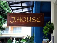 J.House 2*