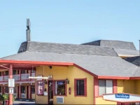 Travelodge Turlock 2*