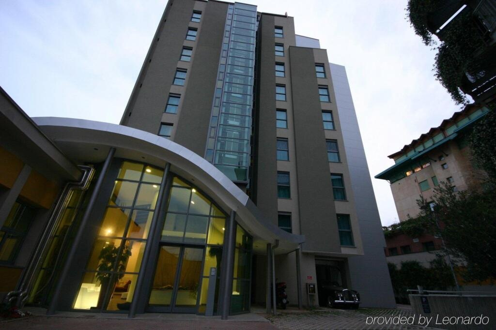 MiHotel 4*