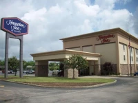 Hampton Inn Uniontown 2*