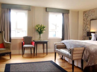 Benedicts Hotel