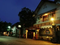 Sari Homestay 1*