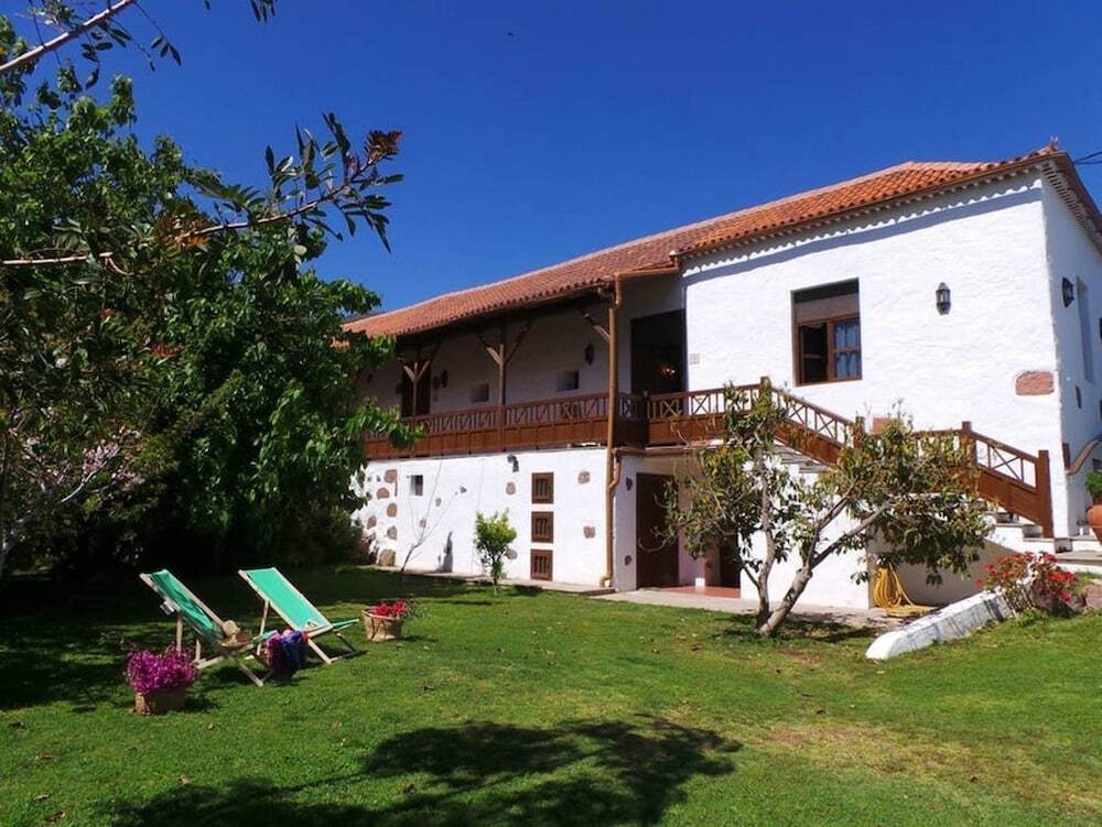 Casa Rural La Montaneta 1*