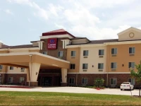 Comfort Suites Bastrop 3*