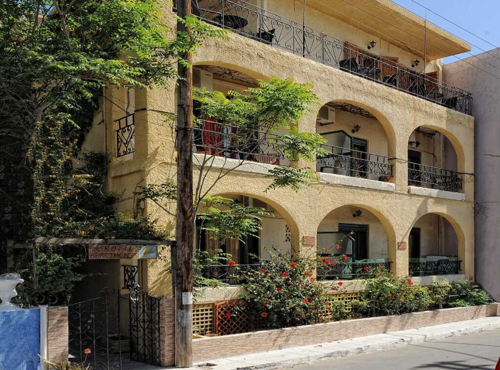 Erofili Apartments 