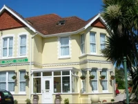 Earlston House 4*