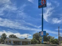 Motel 6 Kingman West 1*