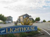 Lighthouse Oceanfront Resort 3*