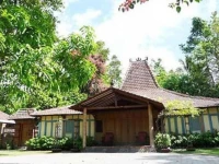 Villa Joglo Ago 1*