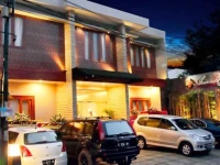 Ariandri Boutique 
