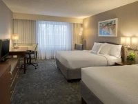 Courtyard by Marriott Grand Rapids Airport 3*