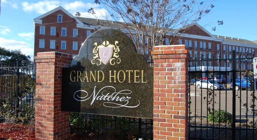 Natchez Grand Hotel 3*