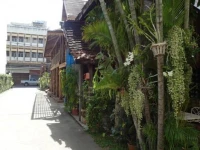 Tawan Court 3*