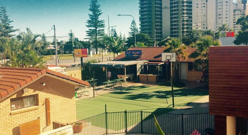 Surfers Paradise Backpackers Resort 3*