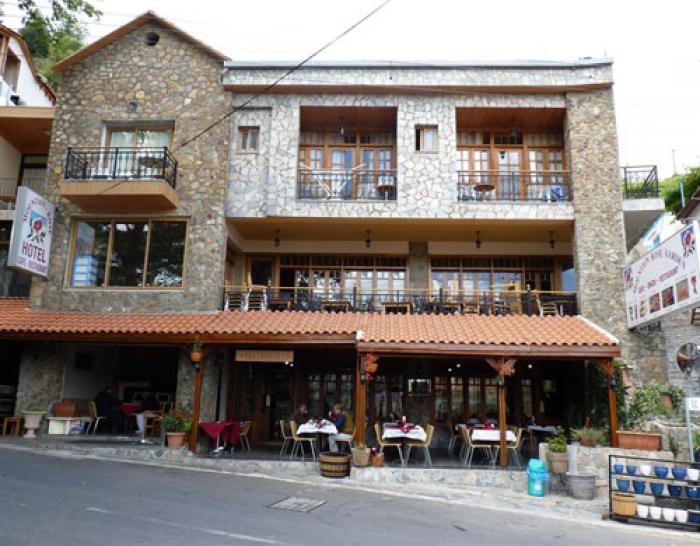 Mountain Rose Hotel 2*
