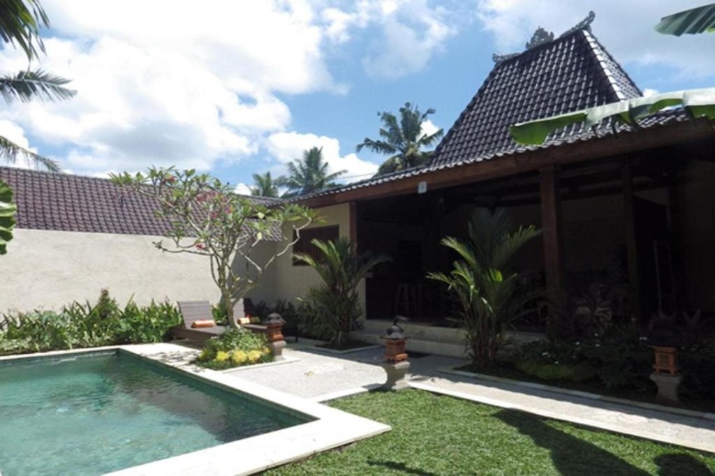 Lily Lane Villas 2*