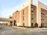 Comfort Suites Crossville 2*