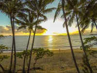 Marlin Waters Beachfront Apartments 4*
