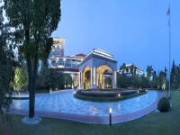 Jinji Lake Grand Hotel 4*