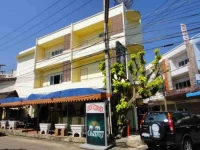 Yellow House Khon Kaen 2*