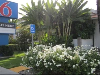 Motel 6 Anaheim 2*