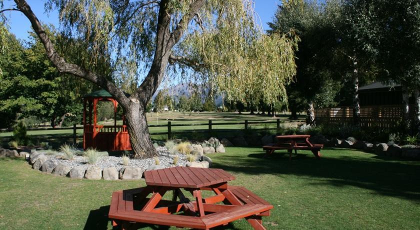 Alpine Springs Motel 5*