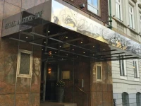 Hotel Alster-Hof 3*