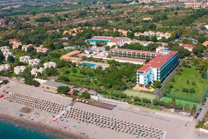 Naxos Beach 4*