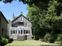 Oak Bank Hotel 3*