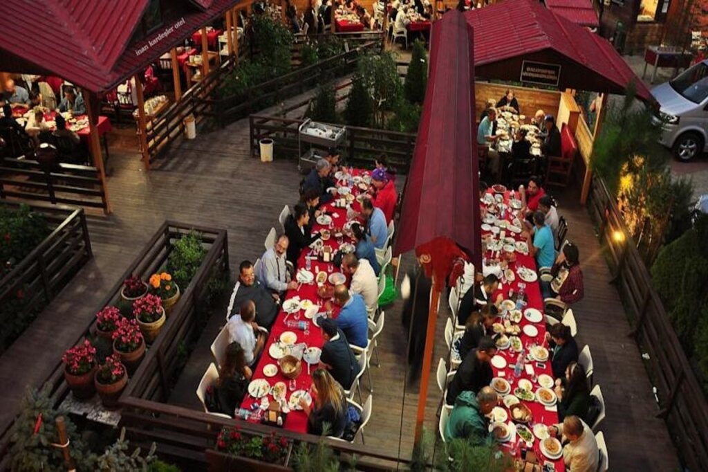 Inan Kardesler Hotel 3*