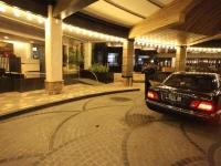 Crown Victoria Hotel Tulungagung 4*