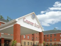 Comfort Suites Arena 2*