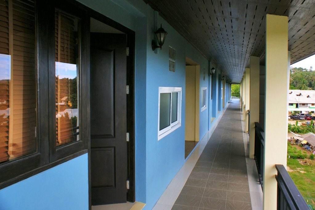 Victorian Samui Condominium 3*