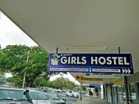 Cairns Girls Hostel 2*