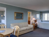 Hartmans Briney Breezes Motel 3*