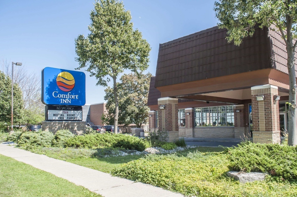 Comfort Inn Lundys Lane 3*