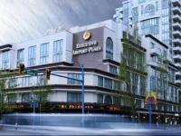 Executive Airport Plaza Hotel 4*