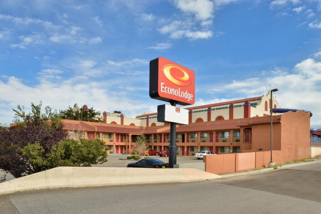 Econo Lodge Midtown Albuquerque 2*