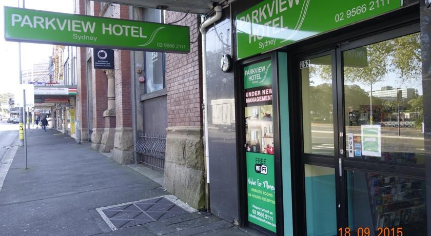 Parkview Hotel Sydney 2*