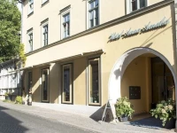 Hotel Anna Amalia 3*