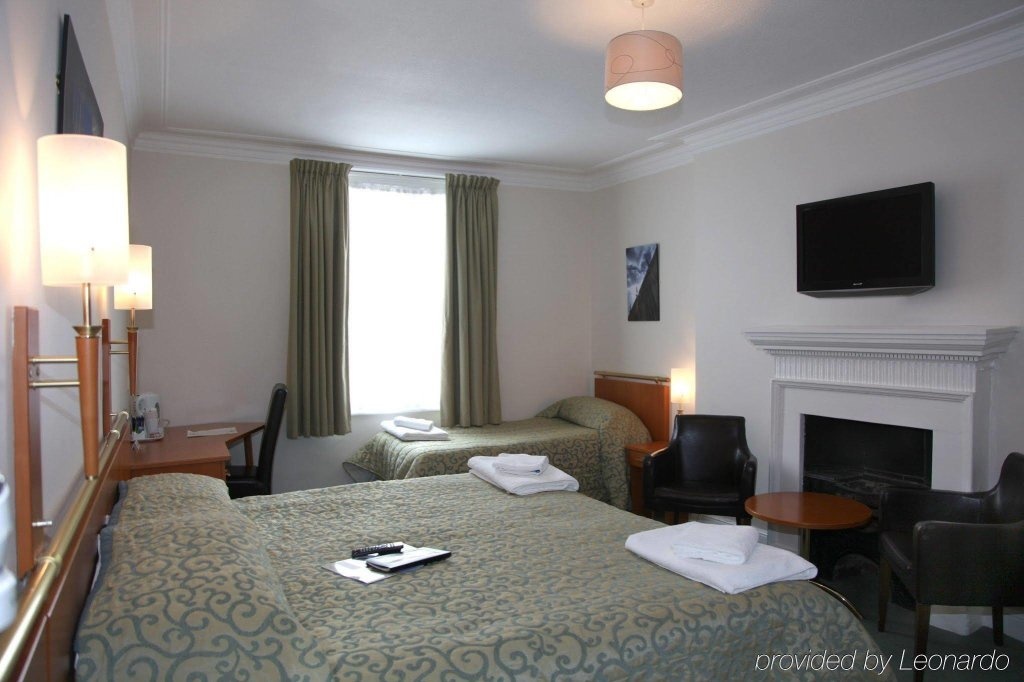 Hedley House Hotel 3*