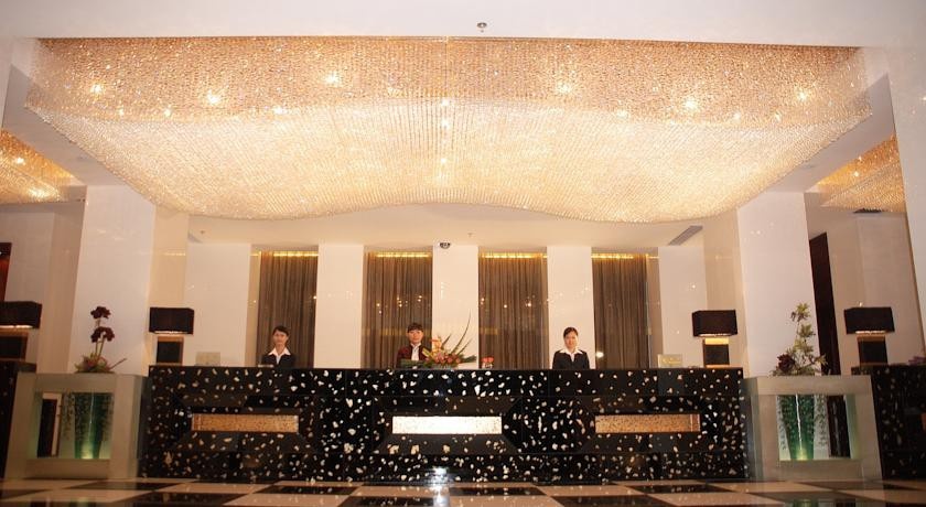 Star City Hotel Zhuhai 4*