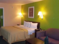 Quality Inn Greer 2*
