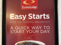 Econo Lodge Motel Village 2*