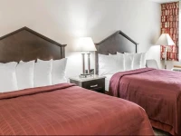 Quality Inn Fort Wayne 2*