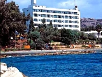 Avenida Beach 3*