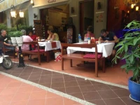 Royal Guest House 2*