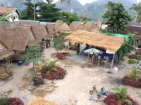 Flower Bungalows 2*