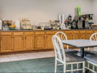 Quality Inn Kalamazoo 3*
