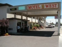 Motel West 2*